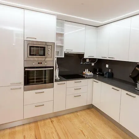 דירה Seaside Duplex - 200m From The Beach! *