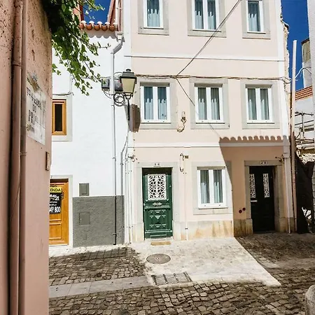 Seaside Duplex - 200m From The Beach! *