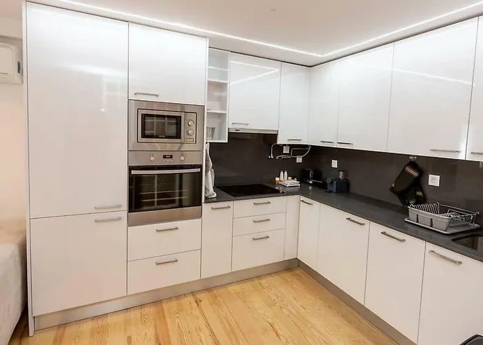 דירה Seaside Duplex - 200m From The Beach! *