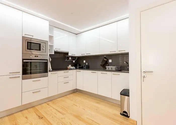 Seaside Duplex - 200m From The Beach! קסקאיס